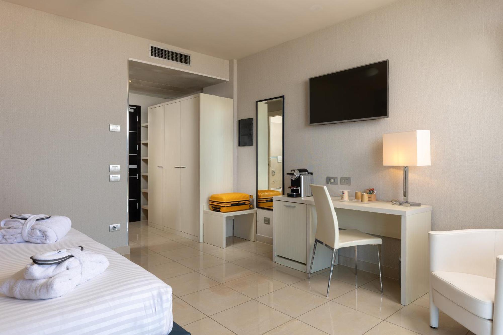 Mercure Artis 4* Rimini
